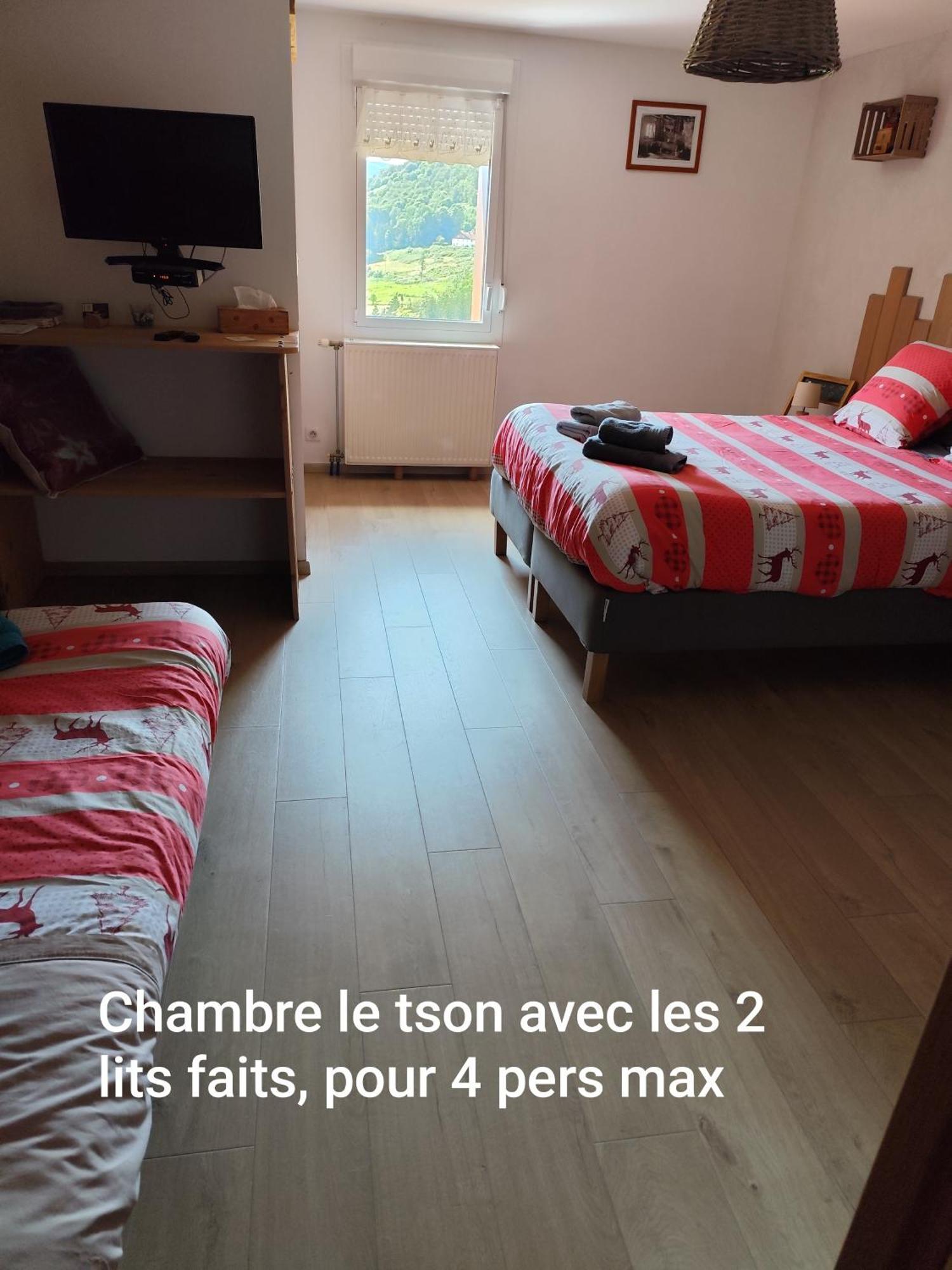 Chambre D'Hotes Nos Racines Bed & Breakfast Saulxures-sur-Moselotte Ngoại thất bức ảnh